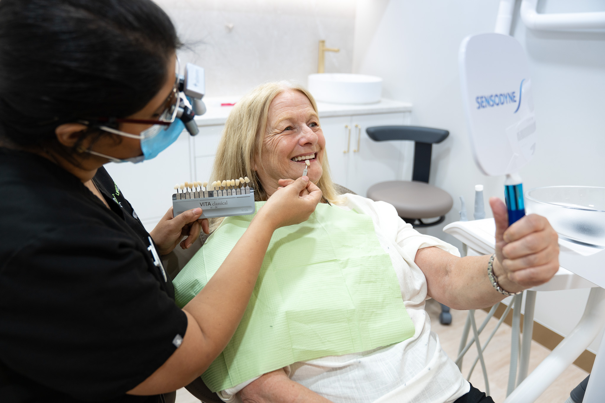 Who Does the Best Teeth Whitening in Mount Waverley?